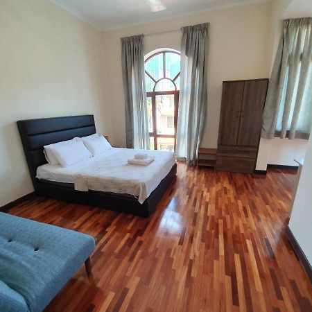 Eden Cosy Living Lägenhet Batu Feringgi Exteriör bild