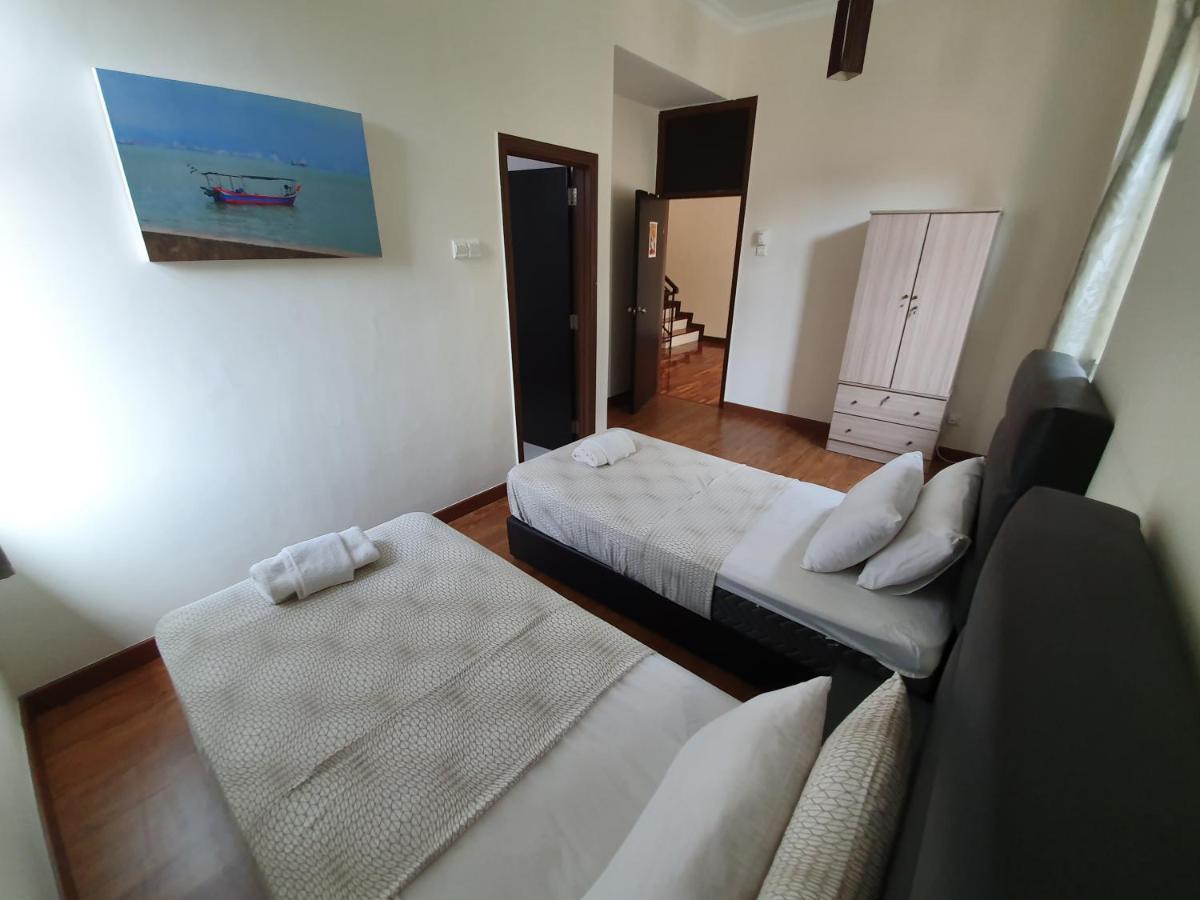 Eden Cosy Living Lägenhet Batu Feringgi Exteriör bild